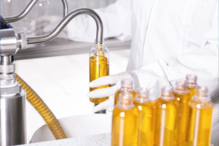Base Oils in Lubricant Manufacturing